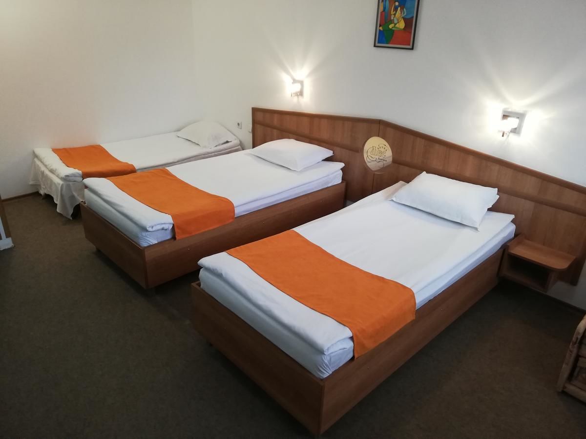 Курортные отели Hotel Les Razgrad-32