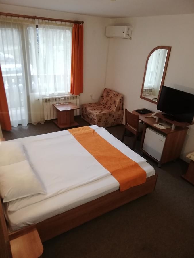 Курортные отели Hotel Les Razgrad-46